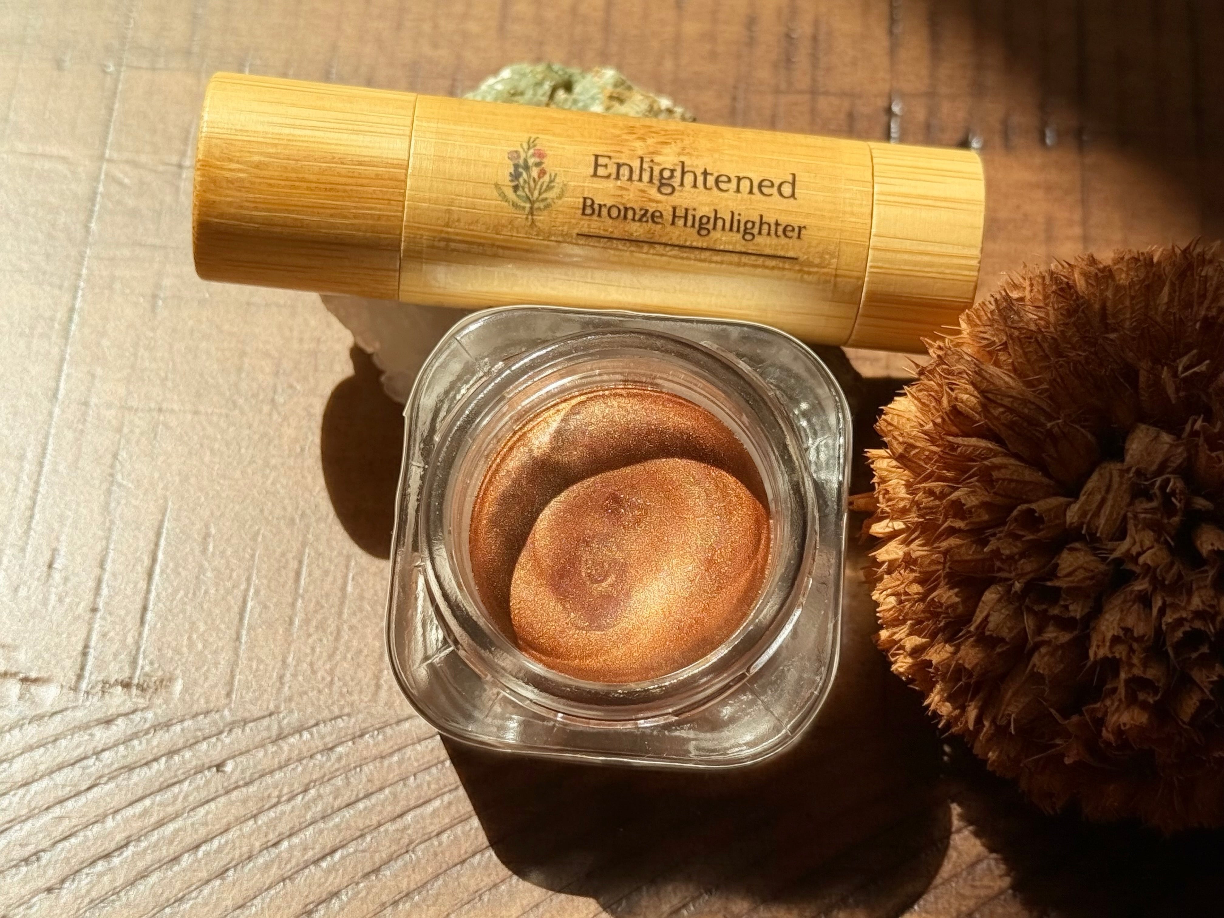 Enlightened Bronze Highlighter